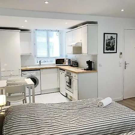 Carre D'or Appartement *